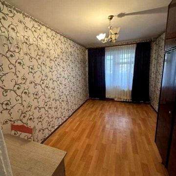 Продам 2 -комн. квартиру на ул. Бочарова/ Крымский бульвар