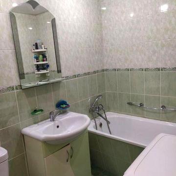 Продам 3-комнатную квартиру. г. Лозовая