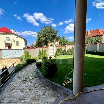 Довгострокова оренда 8к Дім Чумацька (Уральська) вулиця