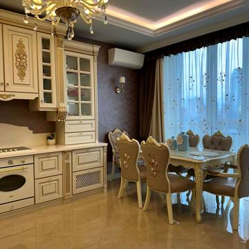Джона Маккейна вул. (Івана Кудрі), 7