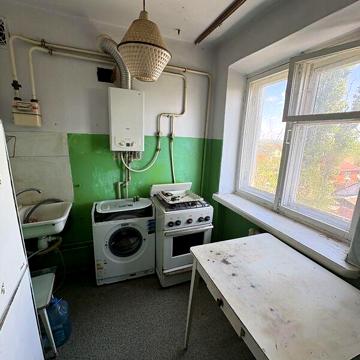 Продаж 3к Квартира Героїв України (Сталінграда) проспект