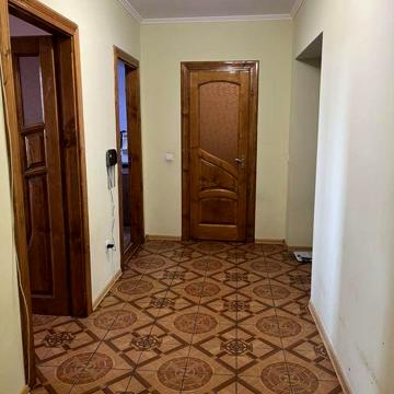Здається в оренду 2 кімнатна квартира ( новобудова)вул. Багряного