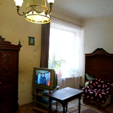 Гетьмана Петра Дорошенка вул. (), 40
