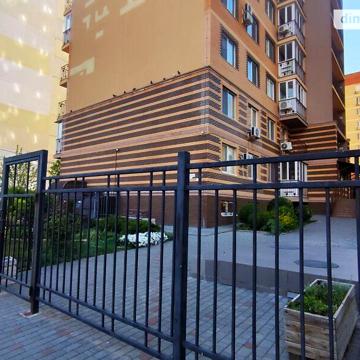 Довгострокова оренда 1к Квартира Академіка Сахарова вулиця