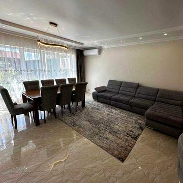 Продається просторий таунхаус у котеджному містечку Дубовські Озера