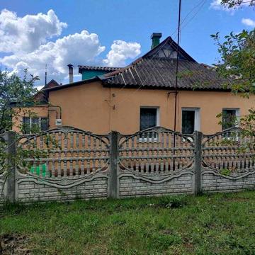 Продам будинок в селі Бірки