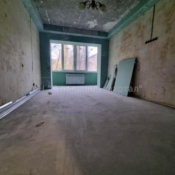 Продаж 2 кімнатної квартири у Святошинському районі, бул. Кольцова 22