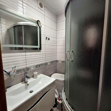 Продаж 3к Квартира Зенітного полку (Некрасова) вулиця