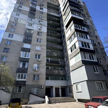 Будівельників вул., 15-А
