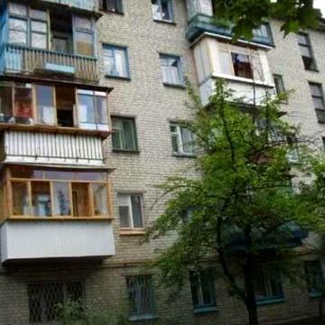 3-х к. кв. бул. Верховної Ради 31а, метро Чернігівська, Соцмісто.