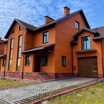 Лейбніца вул., 3