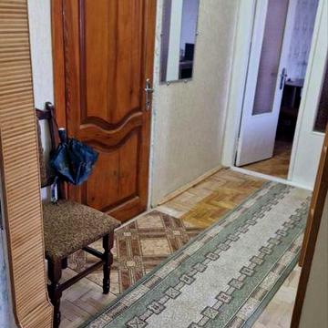 Продаж  чудовоі 2 кімнатноі квартири в м-р Росвигово