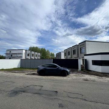 Таунхаус 100-110м2 з прибудинковою територією