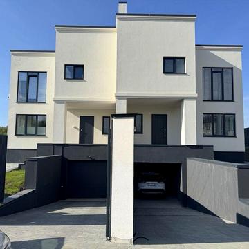 Будинок з укриттям/близнюк/таунхаус