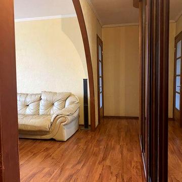 Продам 3 ком кв с кап ремонтом пос Жуковского