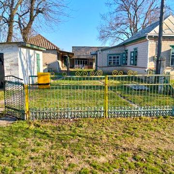 Продам будинок с.Бабайківка ,Царичанський  р-н, Дніпропетров обл. ТОРГ