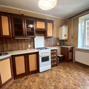 Однокімнатна квартира з автономним опаленням