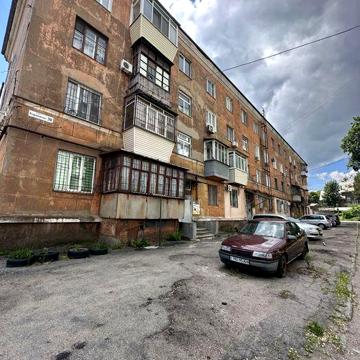 3к сталинка в 10 минутах от Вокзала (Петровского, Рабочая)