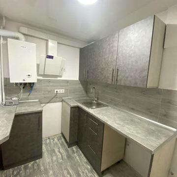 Продам 2-х кім. квартиру в Старому місті