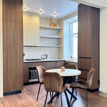 Продаж 2к квартири пр.Д.Яворницького.  Парк Л.Глоби .