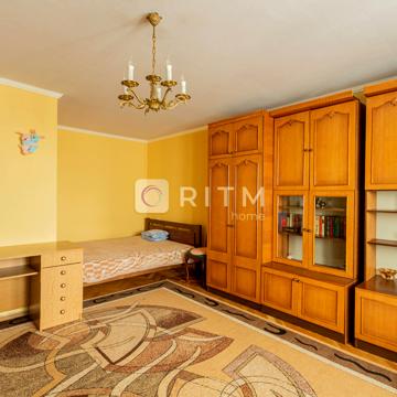 Андрія Малишка вул., 21А