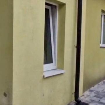 Продаж половини будинку, район пивзавод