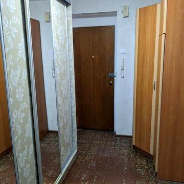Довгострокова оренда 1к Квартира Кропивницького вулиця