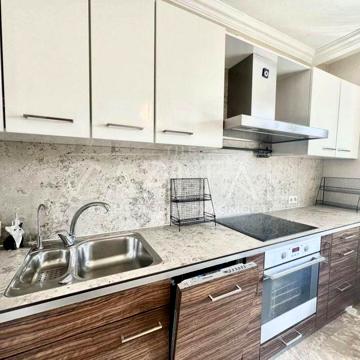 Продаж  видова 2к квартира Осокорки Позняки Анни Ахматової, 24