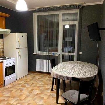 Актуальна! м. Позняки, вул.Драгоманова 40З, 2х кімнатна ,ремонт.