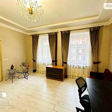 Довгострокова оренда 2к Квартира Митна площа