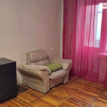 Довгострокова оренда 1к Квартира Водограйна (Гаврилова) вулиця
