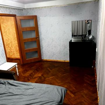 Остапа Вишні вул., 7