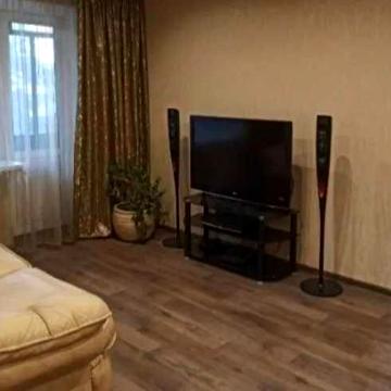 Продаж 2-к квартири | 12-й квартал | пр. Богдана Хмельницького, 118