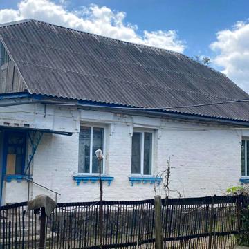 Хутірська