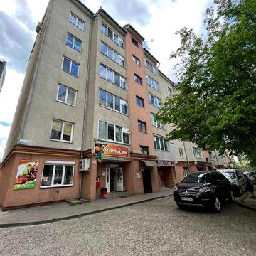 3 кімнатна вулиця Любачівського р-н Позитрон