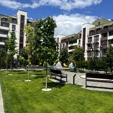 Владислава Бувалкіна вул., 60е