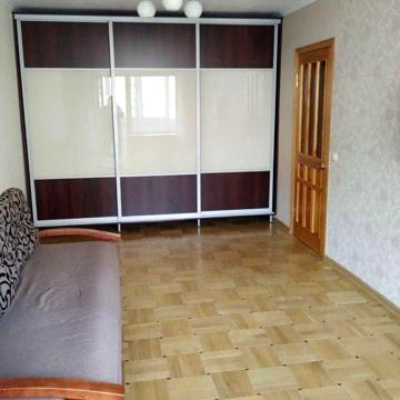 Сдам 1 комнатную квартиру на П.Поле, ул.Тобольская,52.