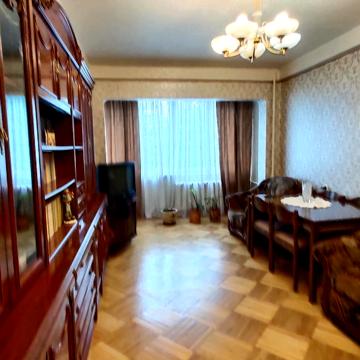 Ентузіастів вул., 33