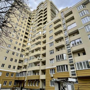 Сонячна вул., 4