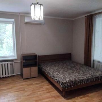 Сдам 1-но ком. кв. в Коммунарском районе