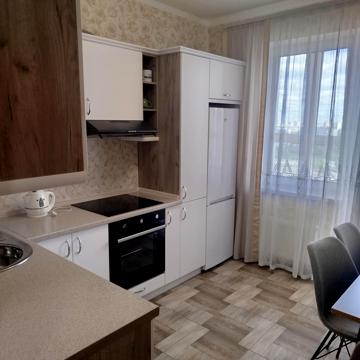 Краківська вул., 27