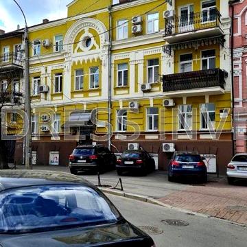 Поділ Контрактова площа Хорива 7 продаж приміщення , без комісії
