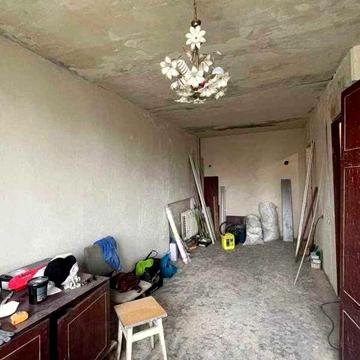 Продаж 1к квартири. Вул Празька 19. Дарницька Площа.
