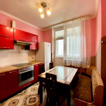 Чавдар 9, 1к квартира, м. Осокорки 7хв пішки !