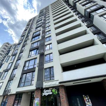 Видова 2-км квартира в новому та комфортному і стильному ЖК Манхетен ЖК Манхетен