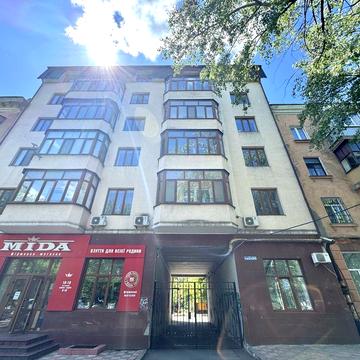 Продажа 3к в новом доме в самом центре