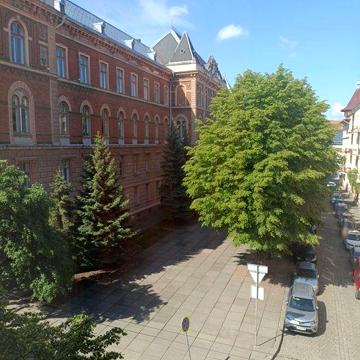 Продам квартиру в самом центре города