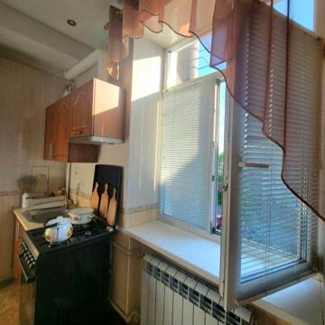 Продам 1 комнатную квартиру на Ивана Мазепы