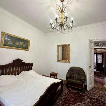2 км. квартира в приватному будинку у центрі Івано-Франківська