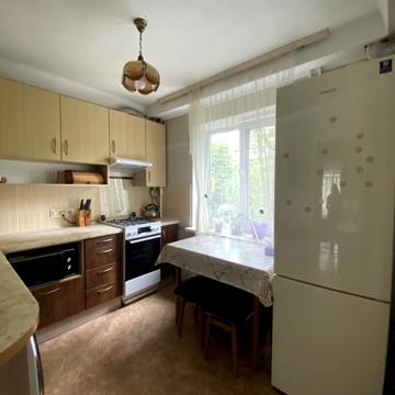 Зодчих вул., 66